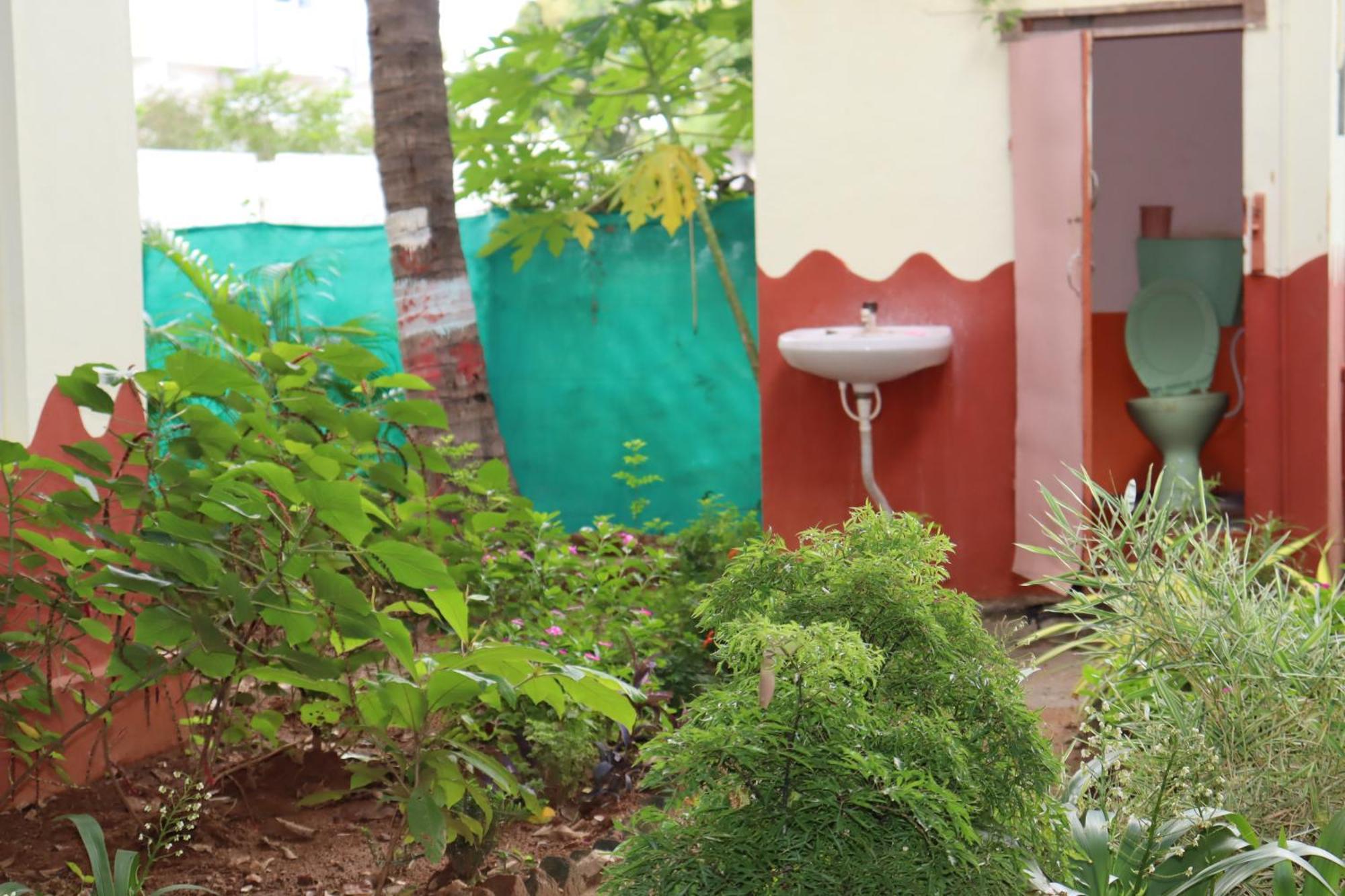 בית הארחה Tiruvannāmalai 	Da Mantra House מראה חיצוני תמונה